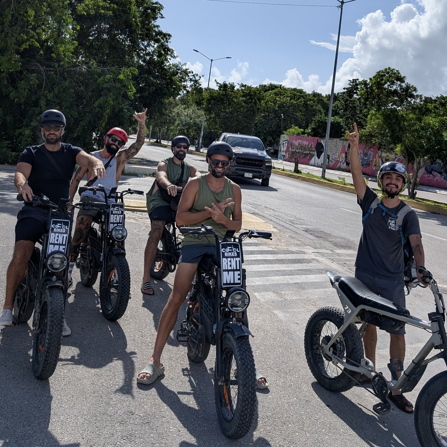 E-Bike Tour in Playa del Carmen + Authentic Mexican Cuisine: